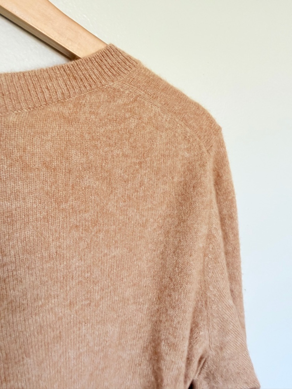 Charter Club 100% Cashmere V-Neck Sweater in Camel Women’s 1X - Picture 6 of 11